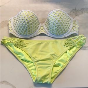 Victoria’s Secret 2 piece swimsuit